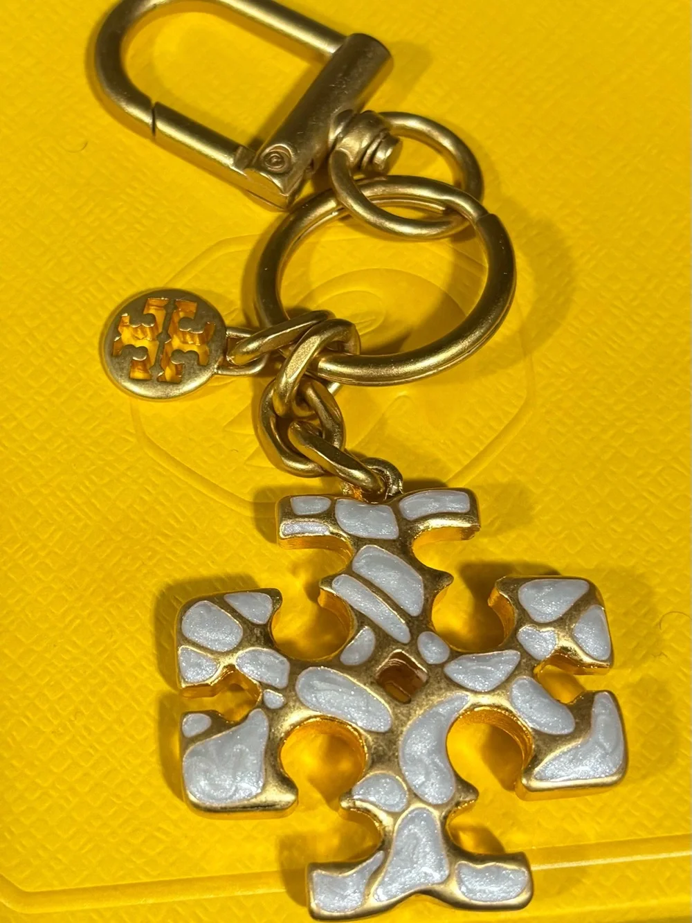 NWOT - Tory Burch Kira Mosaic Keyring